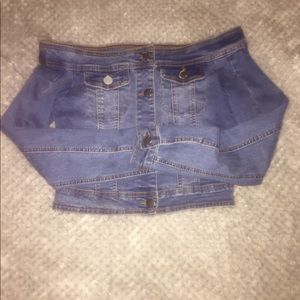 Off the shoulder jean jacket